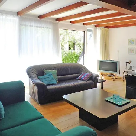 Semesterbostad Cottage, *